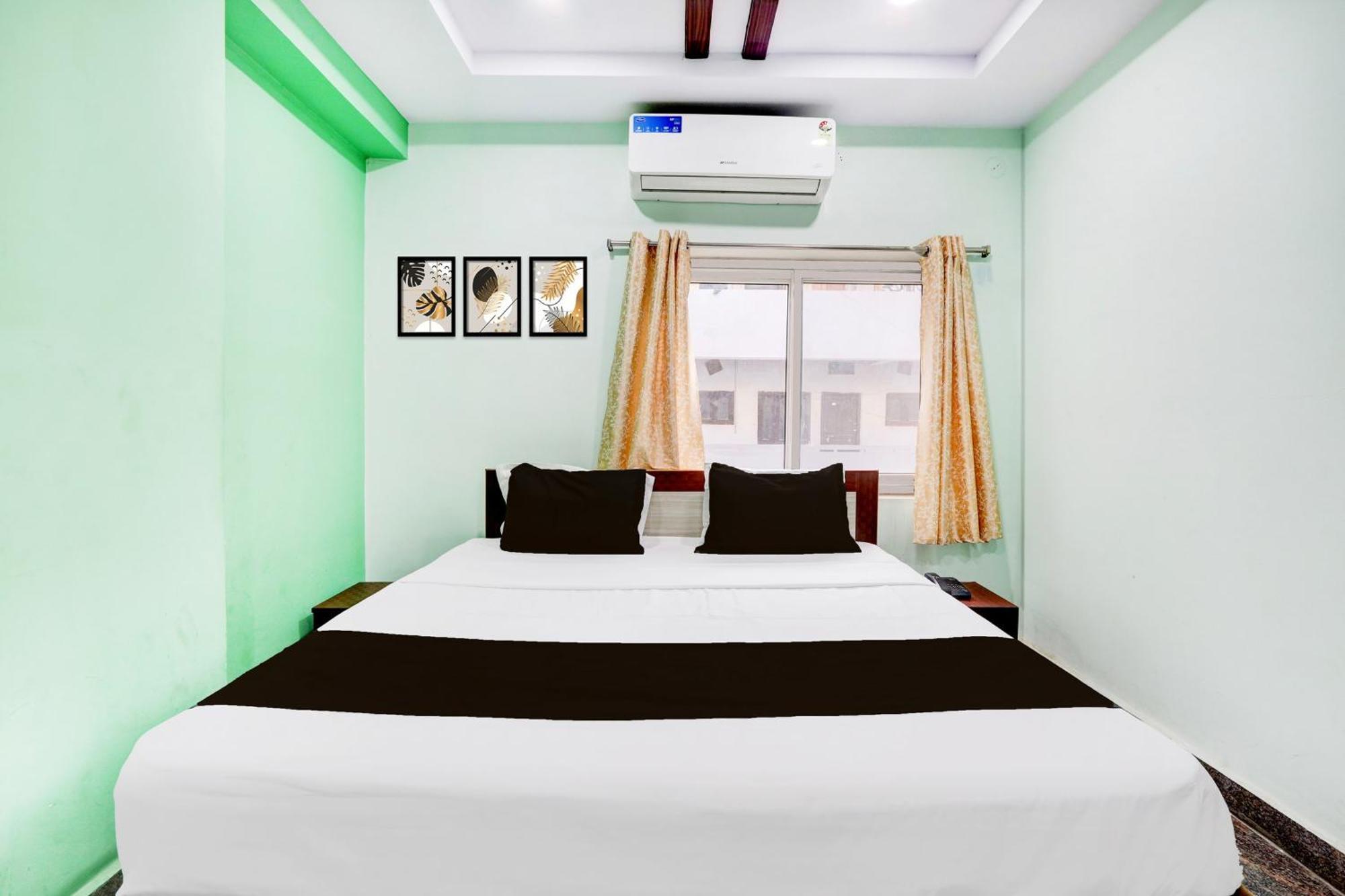 Hotel O Anoos Minarva حيدر أباد المظهر الخارجي الصورة