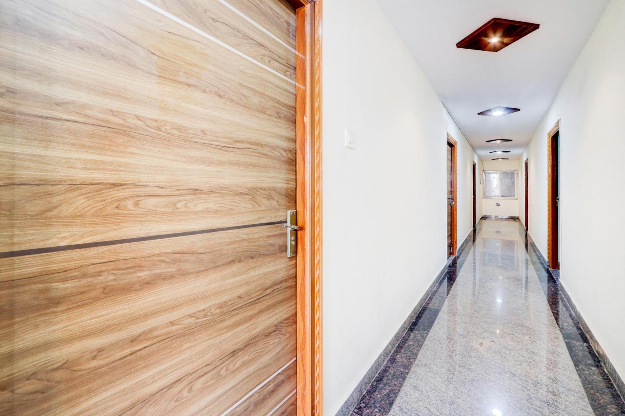 Hotel O Anoos Minarva حيدر أباد المظهر الخارجي الصورة