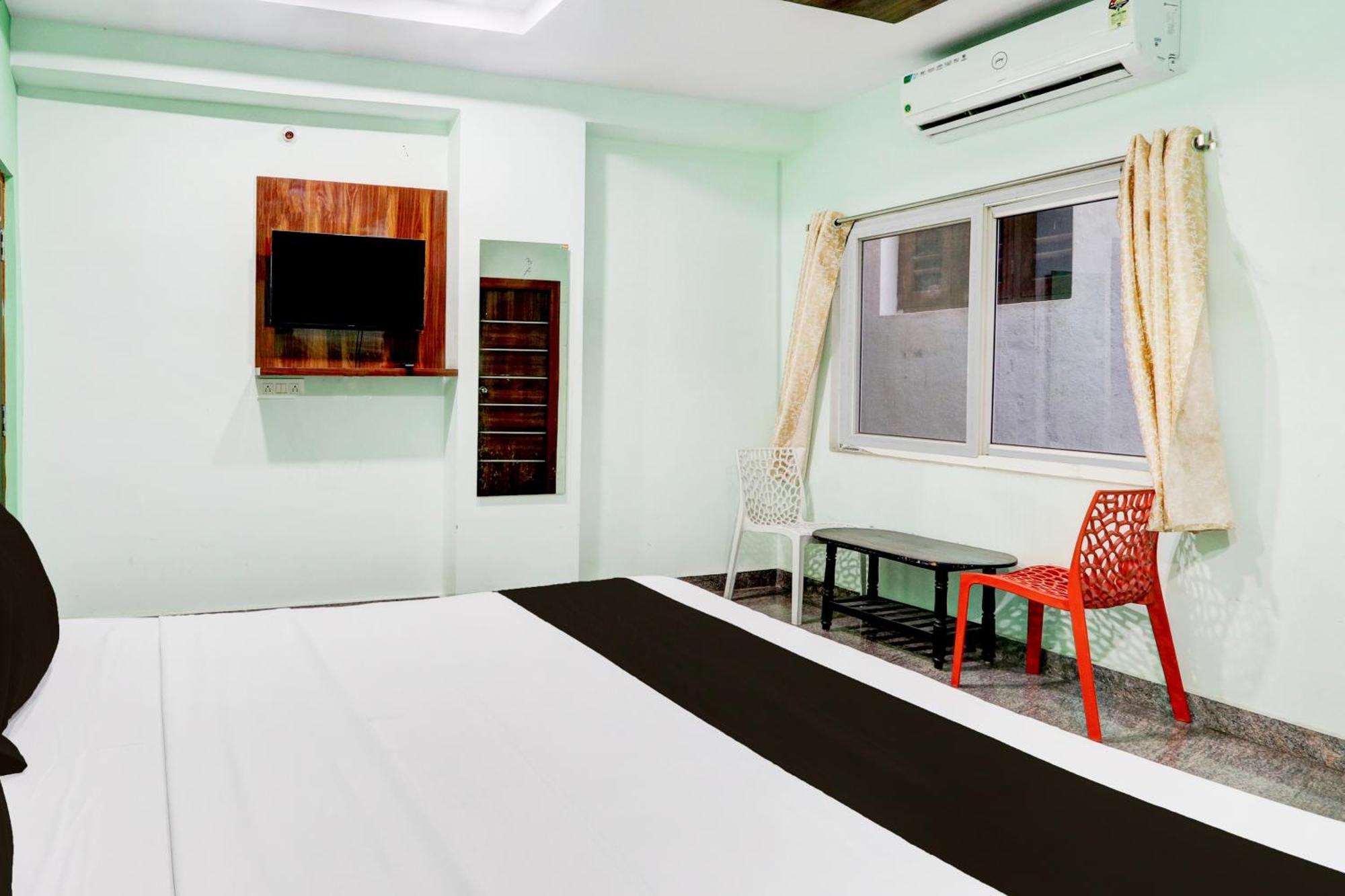 Hotel O Anoos Minarva حيدر أباد المظهر الخارجي الصورة