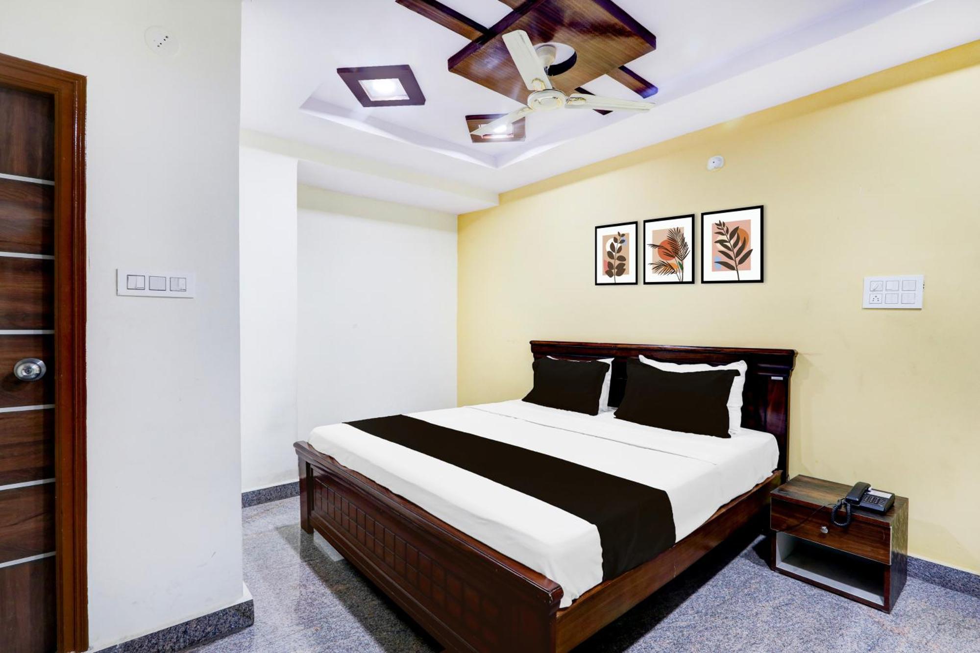 Hotel O Anoos Minarva حيدر أباد المظهر الخارجي الصورة