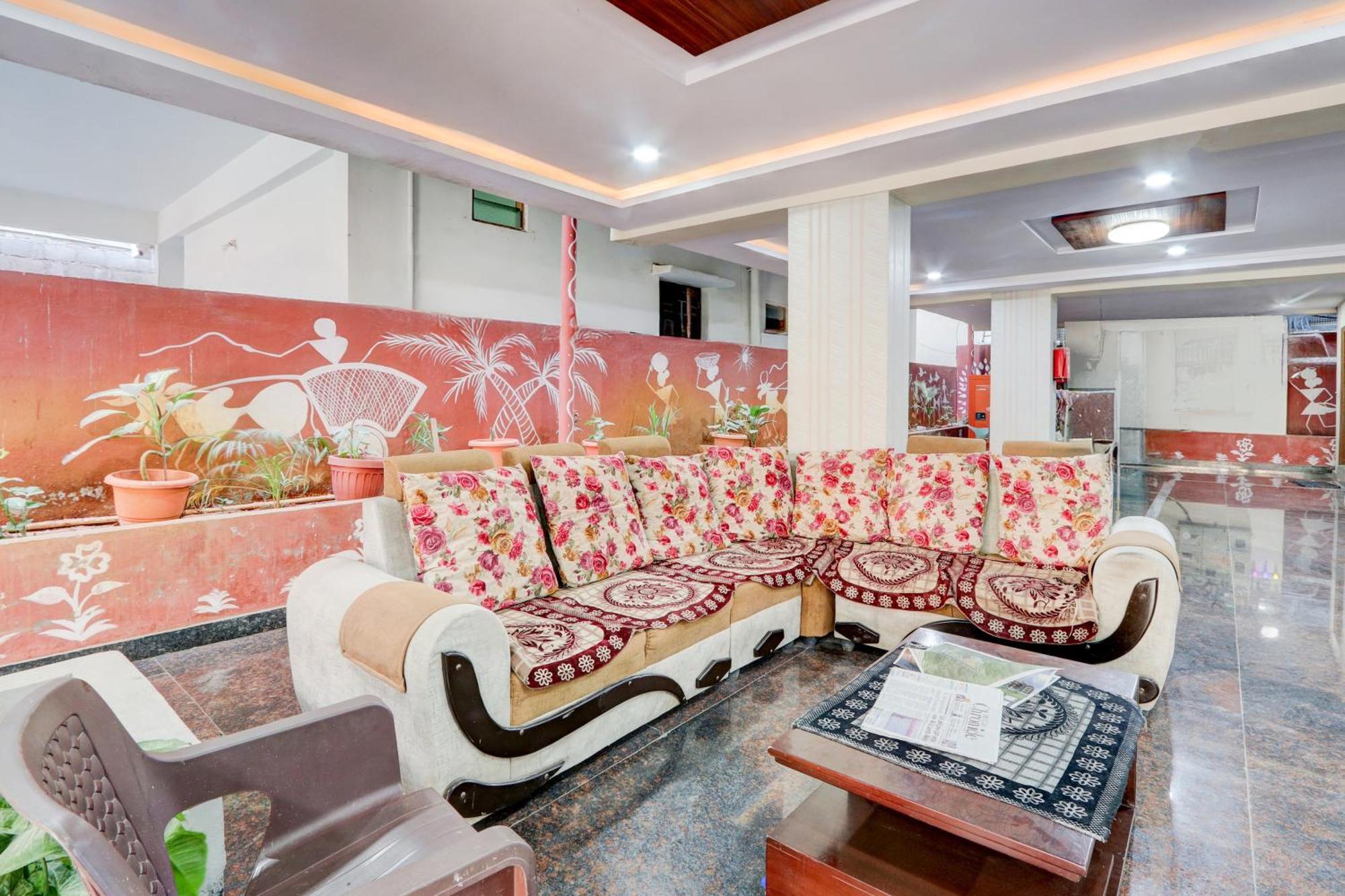 Hotel O Anoos Minarva حيدر أباد المظهر الخارجي الصورة